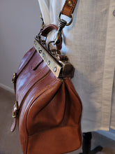 Load image into Gallery viewer, Doctor Handbag Genuine Italian Leather