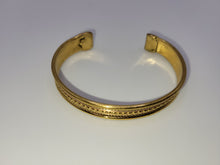 Load image into Gallery viewer, Brass cuff bangle

