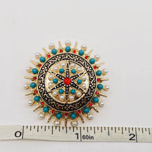Load image into Gallery viewer, Bohemian Cameo Brooch

