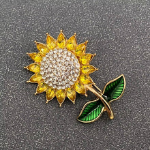 Load image into Gallery viewer, Glamour Sunflower Brooch
