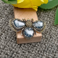 Load image into Gallery viewer, Glamourous Glass Rhinestone Bee Brooch
