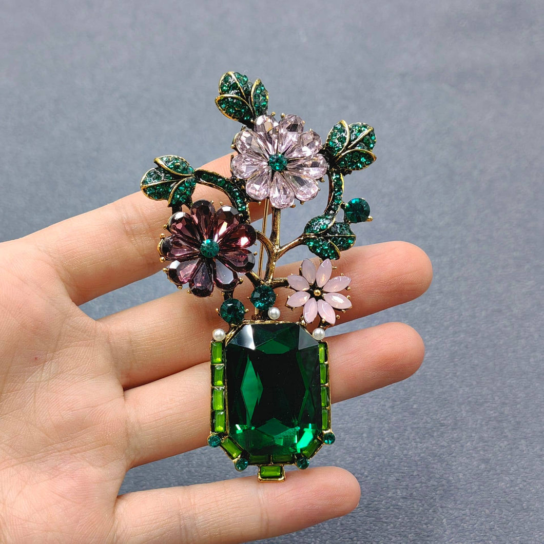 Green glass & Rhinestone Flower Shape Vintage Brooch