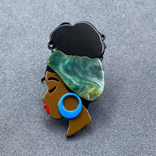 Load image into Gallery viewer, Girl Brooch: Color Green
