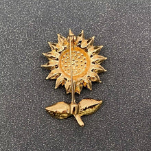 Load image into Gallery viewer, Glamour Sunflower Brooch
