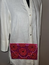 Load image into Gallery viewer, FUCHSIA and RED ROSES BEADED CLUTCH
