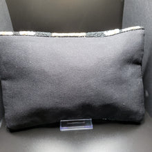Load image into Gallery viewer, Leopard Hand Beaded Bag
