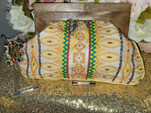 Load image into Gallery viewer, Wooden Handle Bag Yellow, Green and Beading
